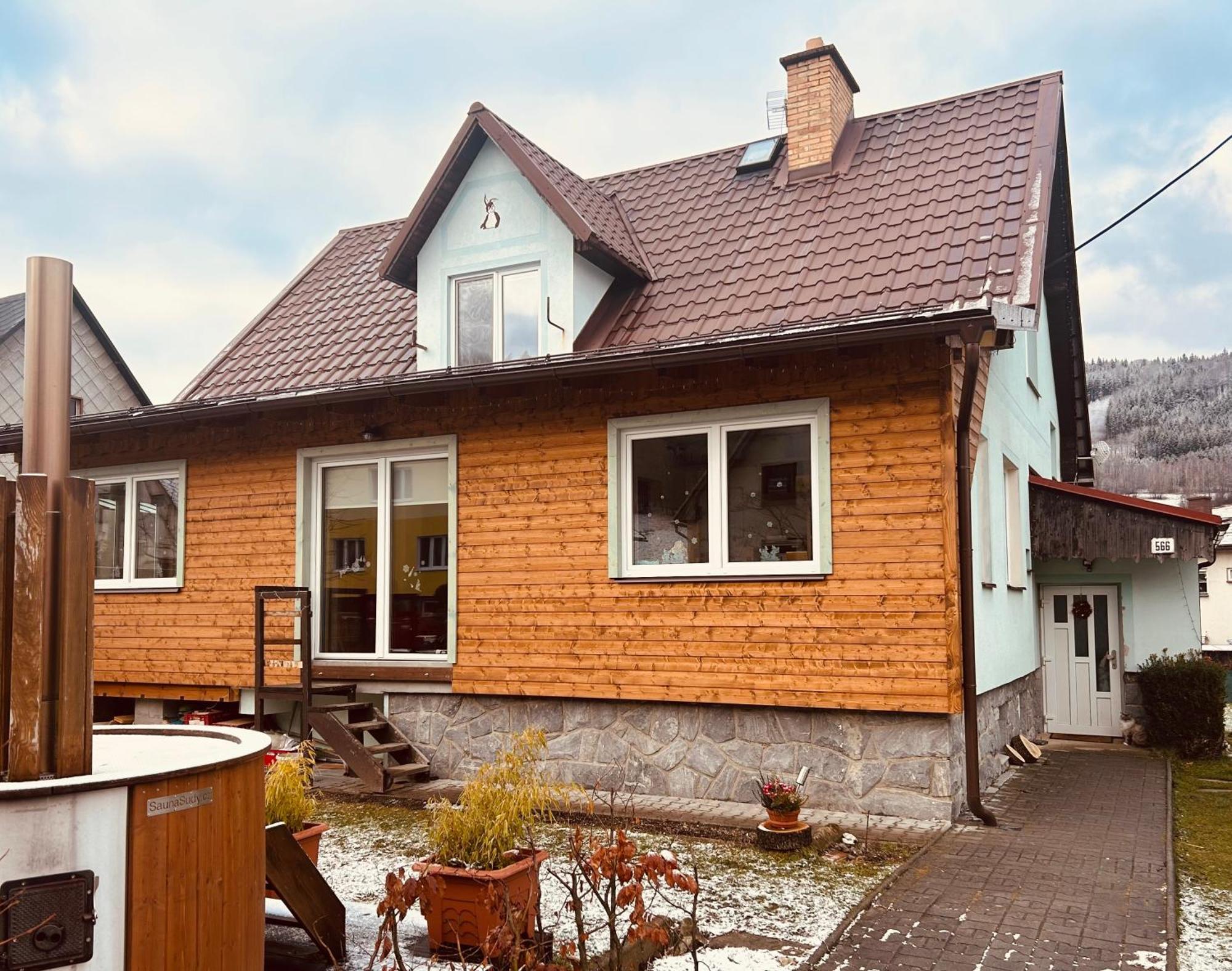 Apartmama Lipova 外观 照片